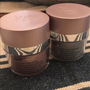 Mary-Kay TimeWise Repair Volu-Firm Day+Night Cream